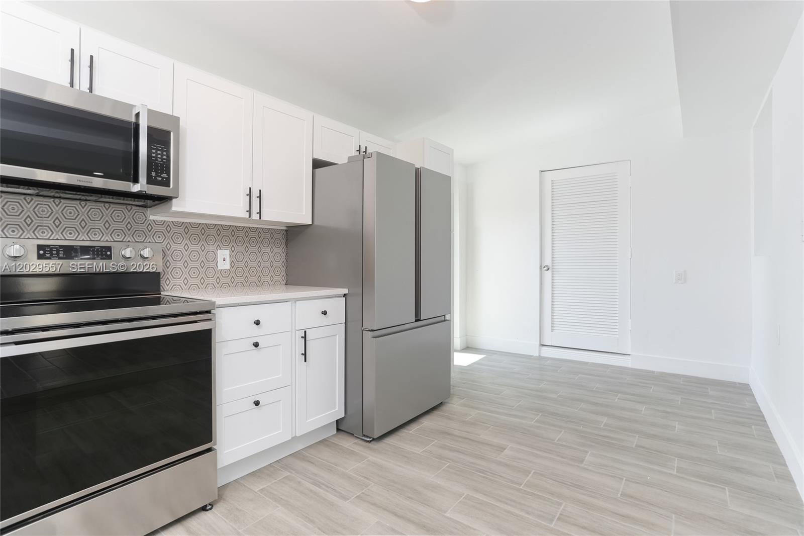 NORTH PALM BEACH VILLAGE - Residential