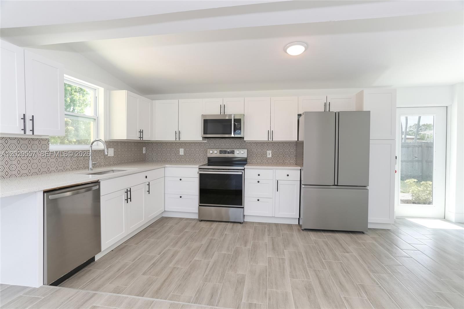 NORTH PALM BEACH VILLAGE - Residential