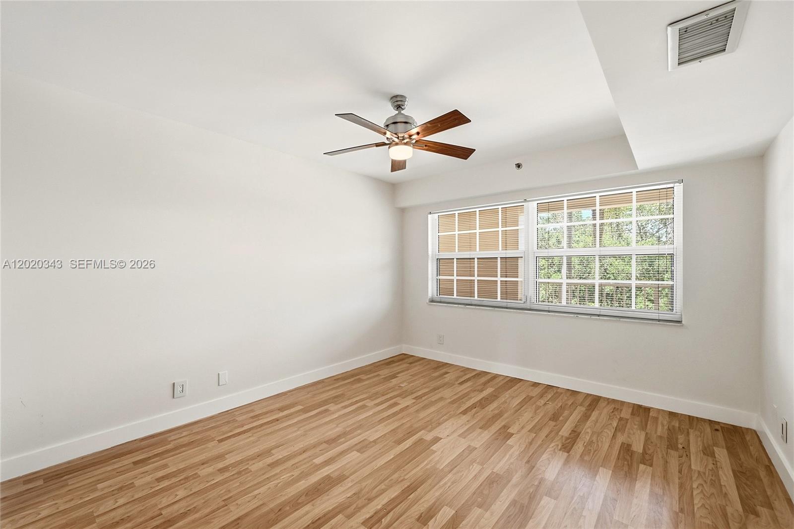 NO 113 PALM-AIRE COUNTRY - Residential