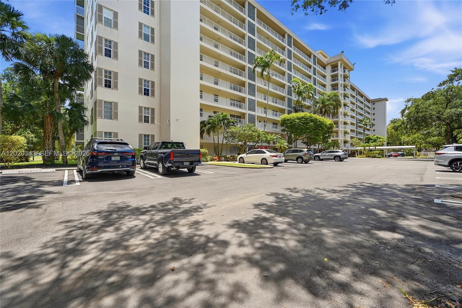 NO 113 PALM-AIRE COUNTRY - Residential