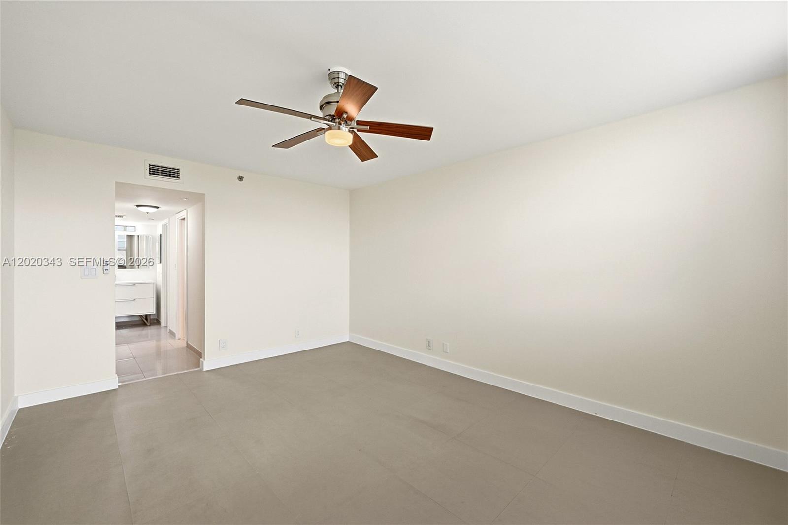 NO 113 PALM-AIRE COUNTRY - Residential
