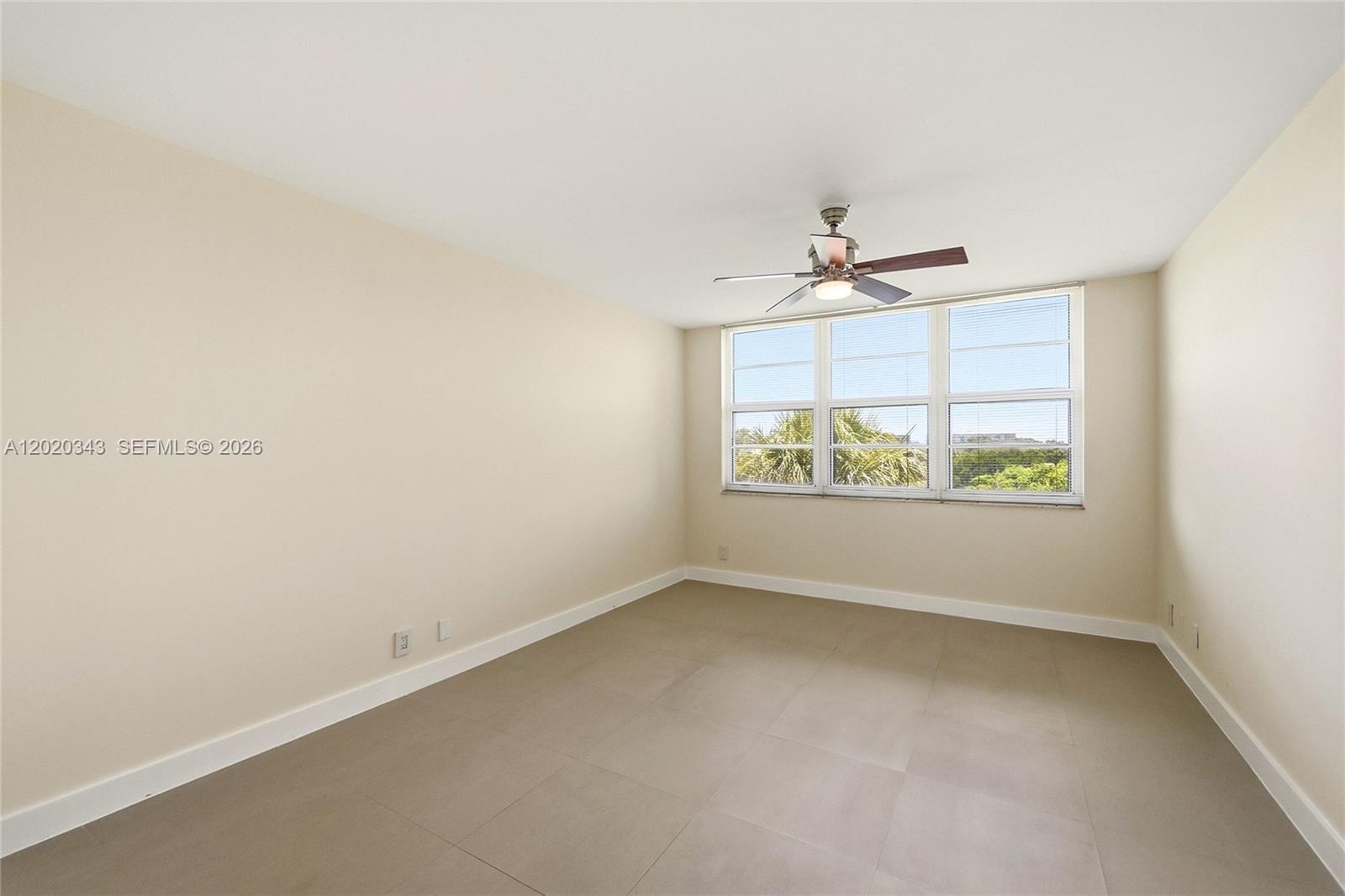 NO 113 PALM-AIRE COUNTRY - Residential