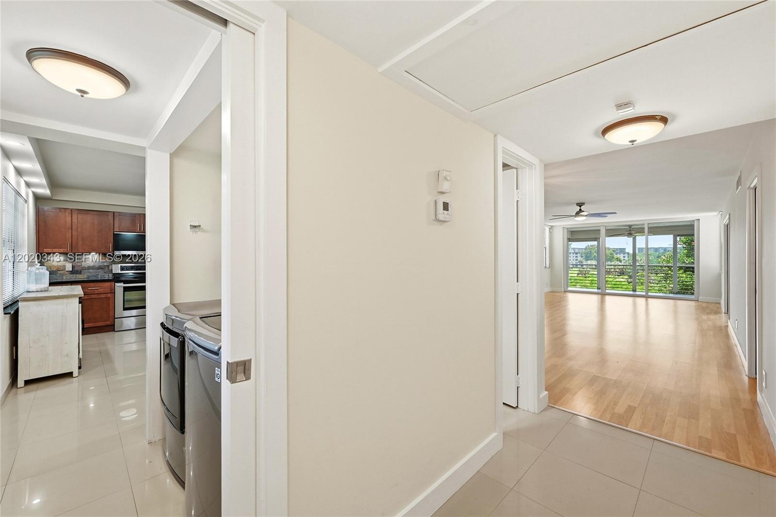NO 113 PALM-AIRE COUNTRY - Residential