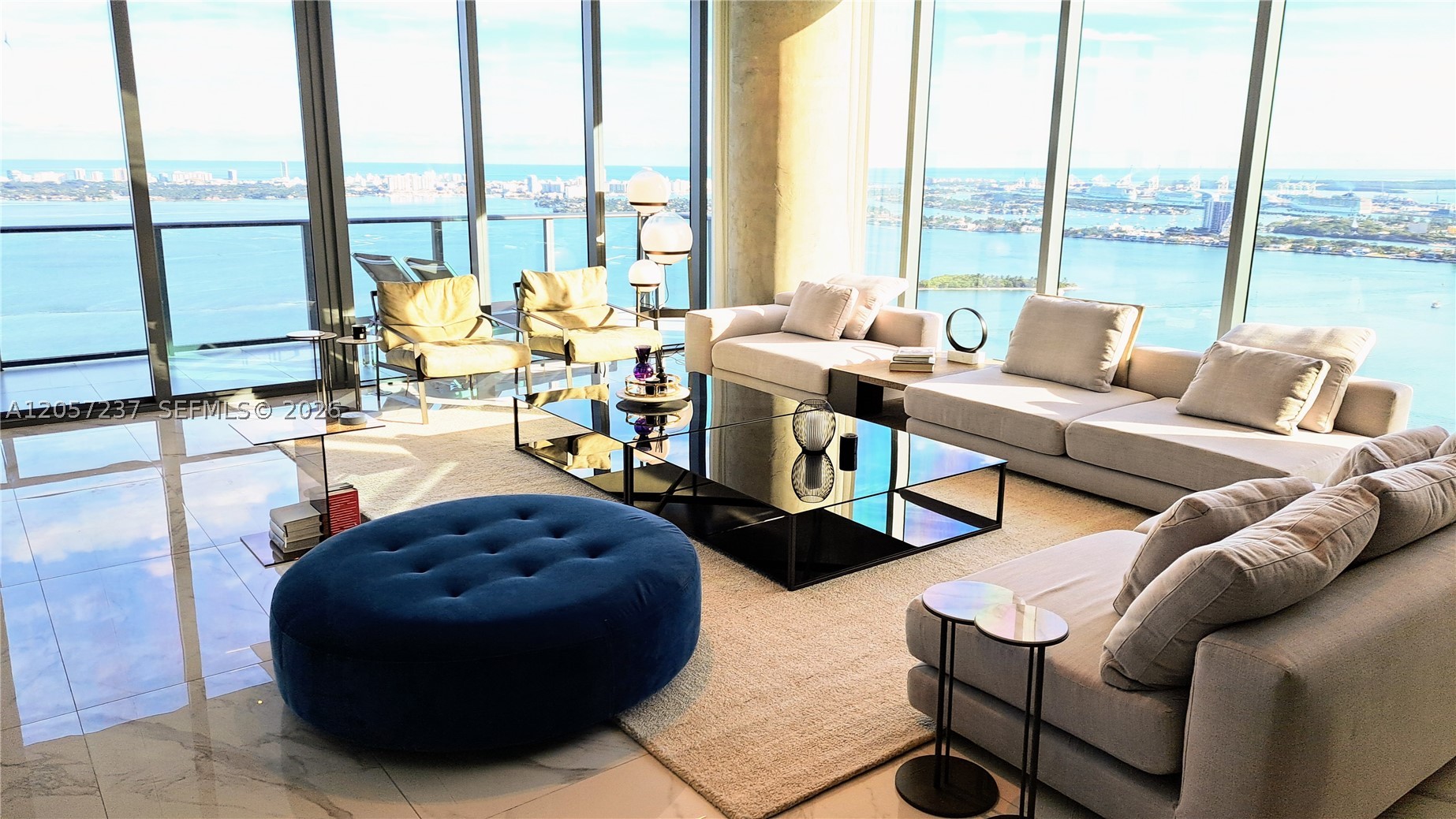 ONE PARAISO CONDO - Residential