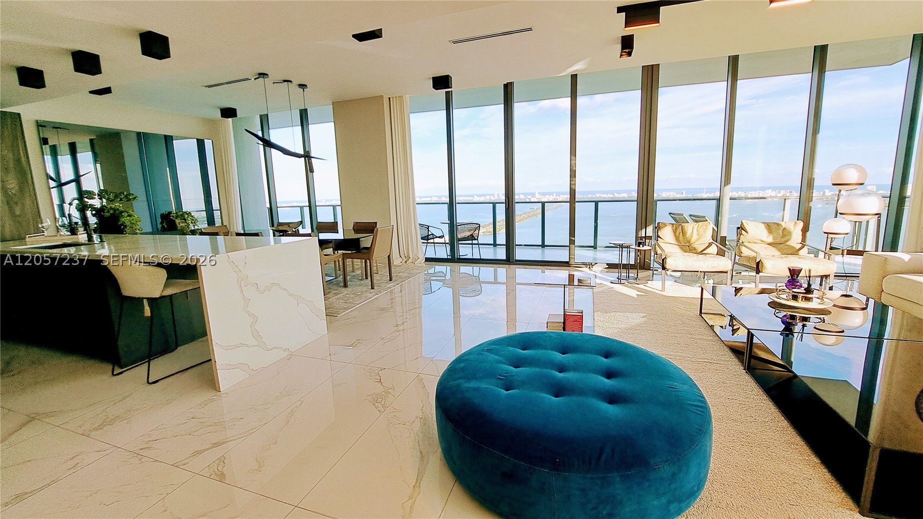 ONE PARAISO CONDO - Residential