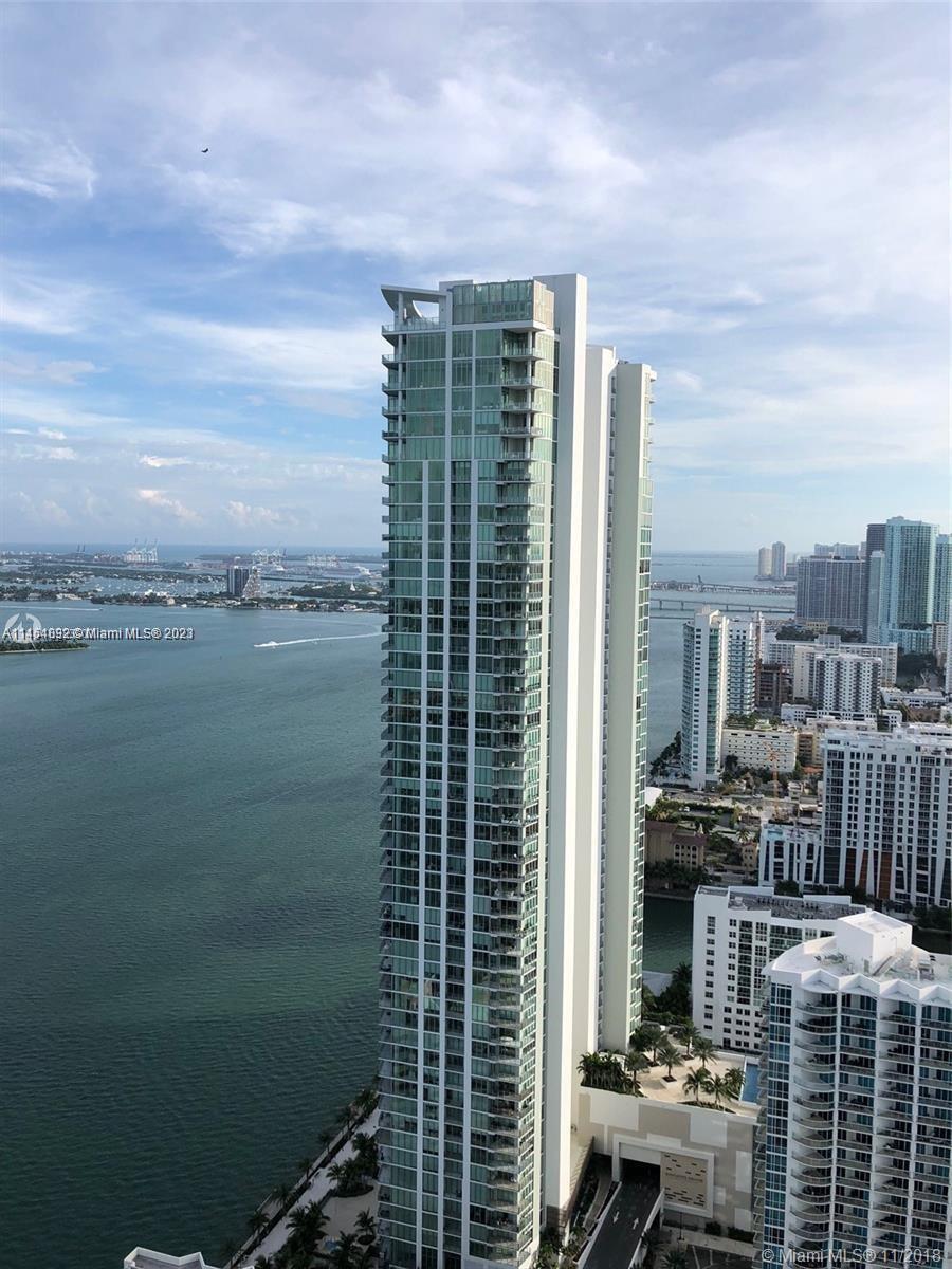 PARAISO BAY CONDO - Residential Lease