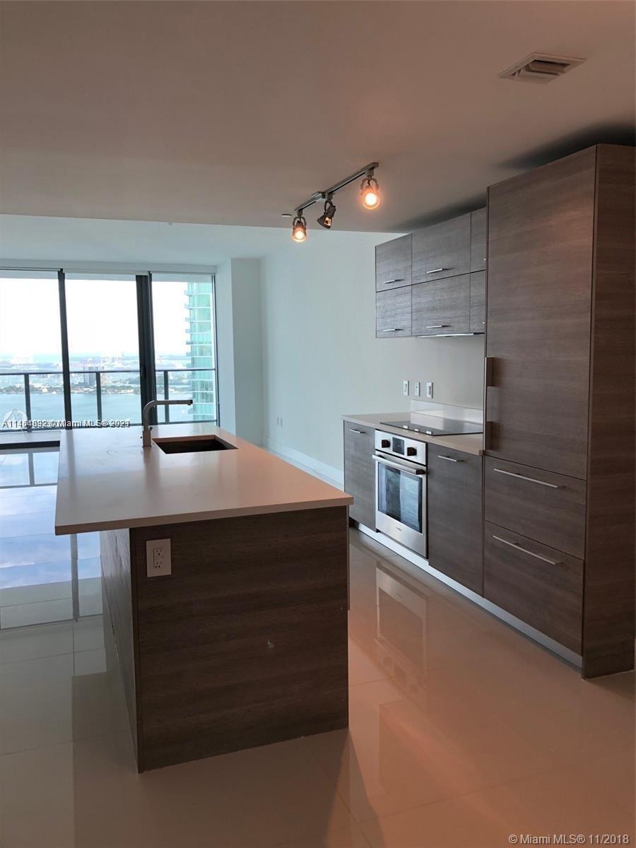 PARAISO BAY CONDO - Residential Lease