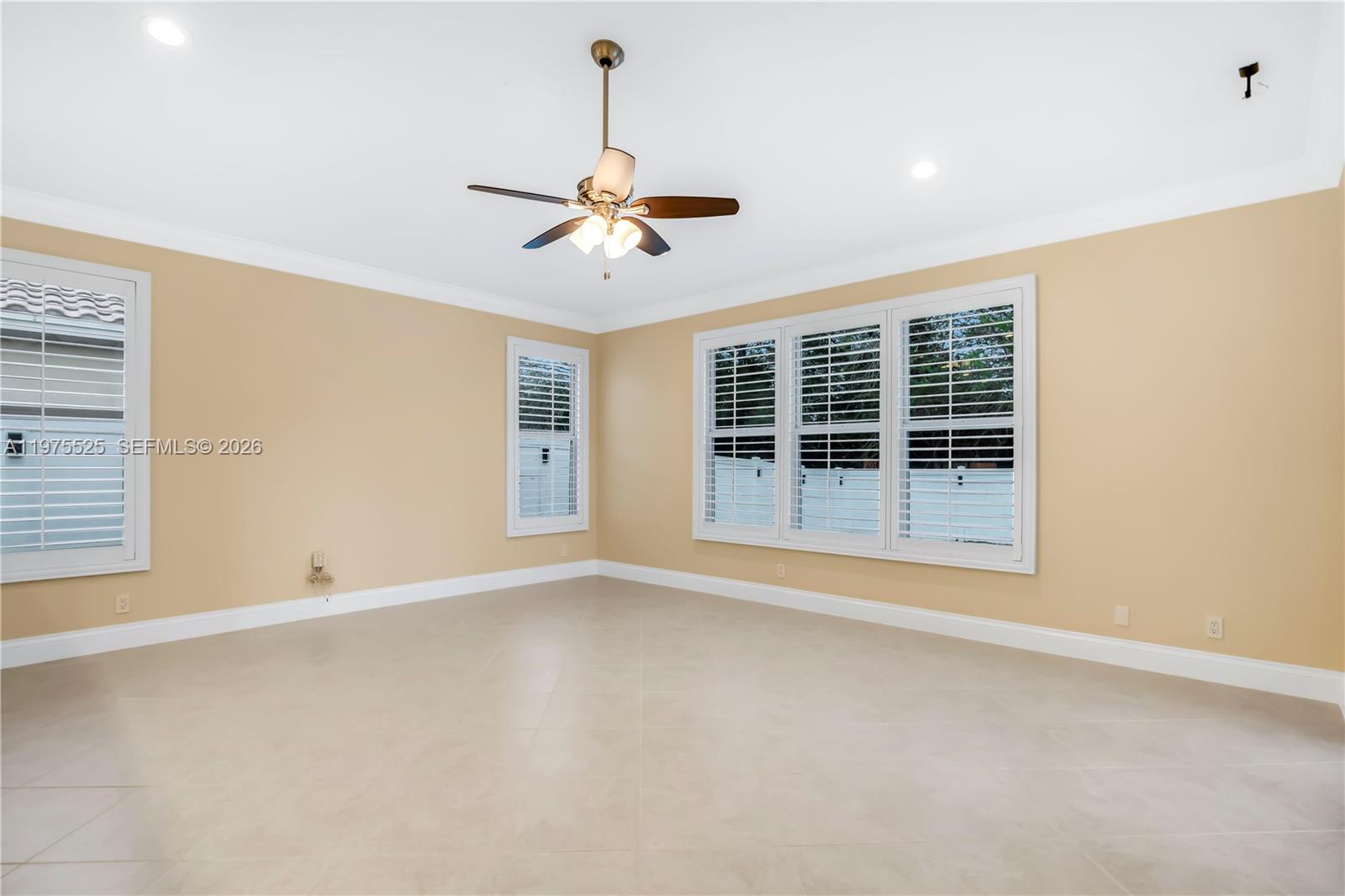 Encantada - Residential