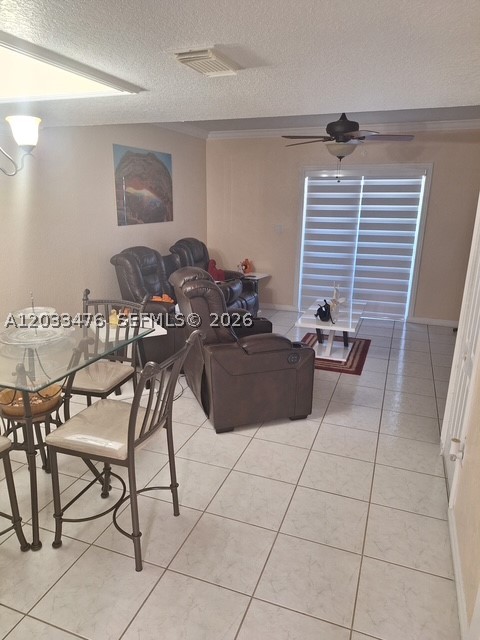 COLONIAL TOWNHOMES CONDO - Residential