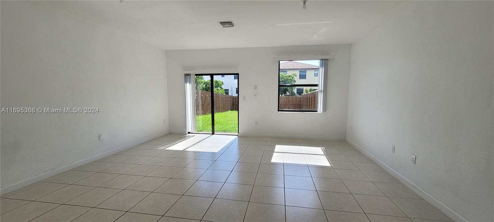 S ALLAPATTAH GARDENS - Residential
