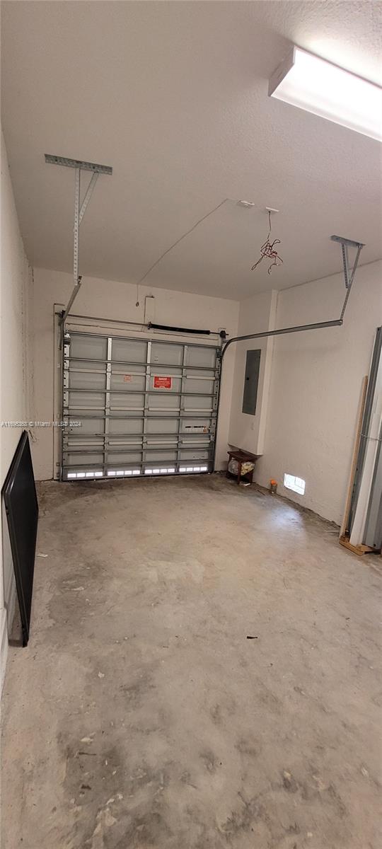 S ALLAPATTAH GARDENS - Residential