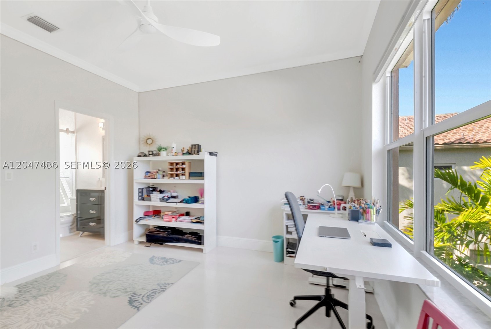 ROYAL PALM FOREST - Residential