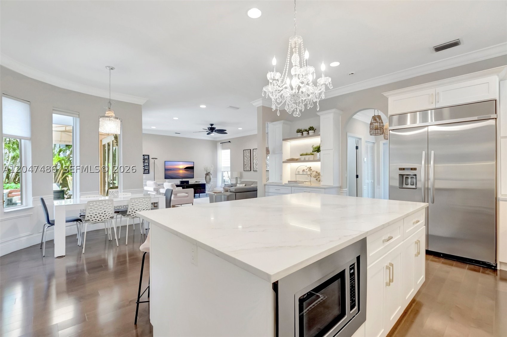 ROYAL PALM FOREST - Residential