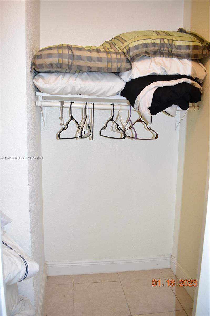 SUNRISE LAKES 45 CONDO - Residential Lease