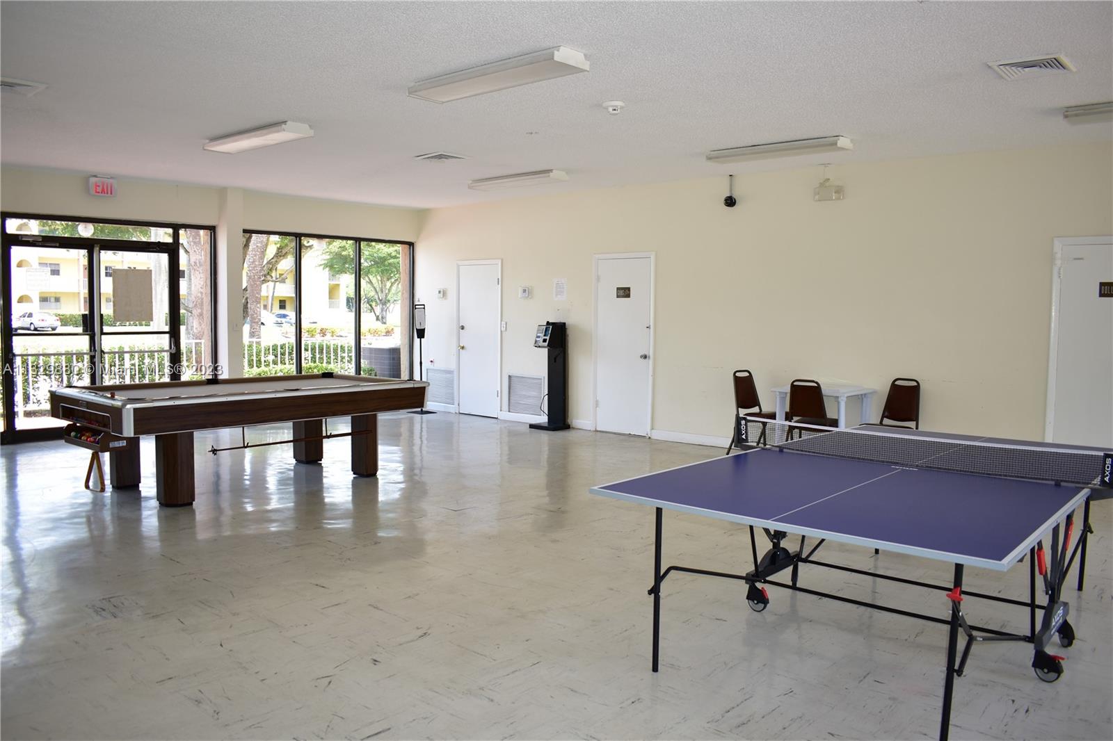 SUNRISE LAKES 45 CONDO - Residential Lease