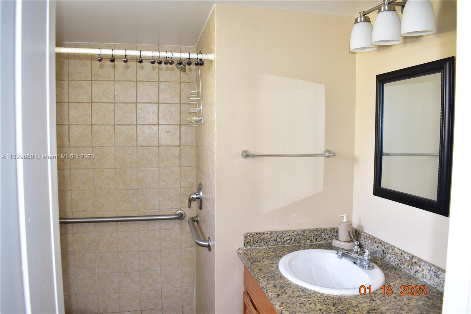 SUNRISE LAKES 45 CONDO - Residential Lease