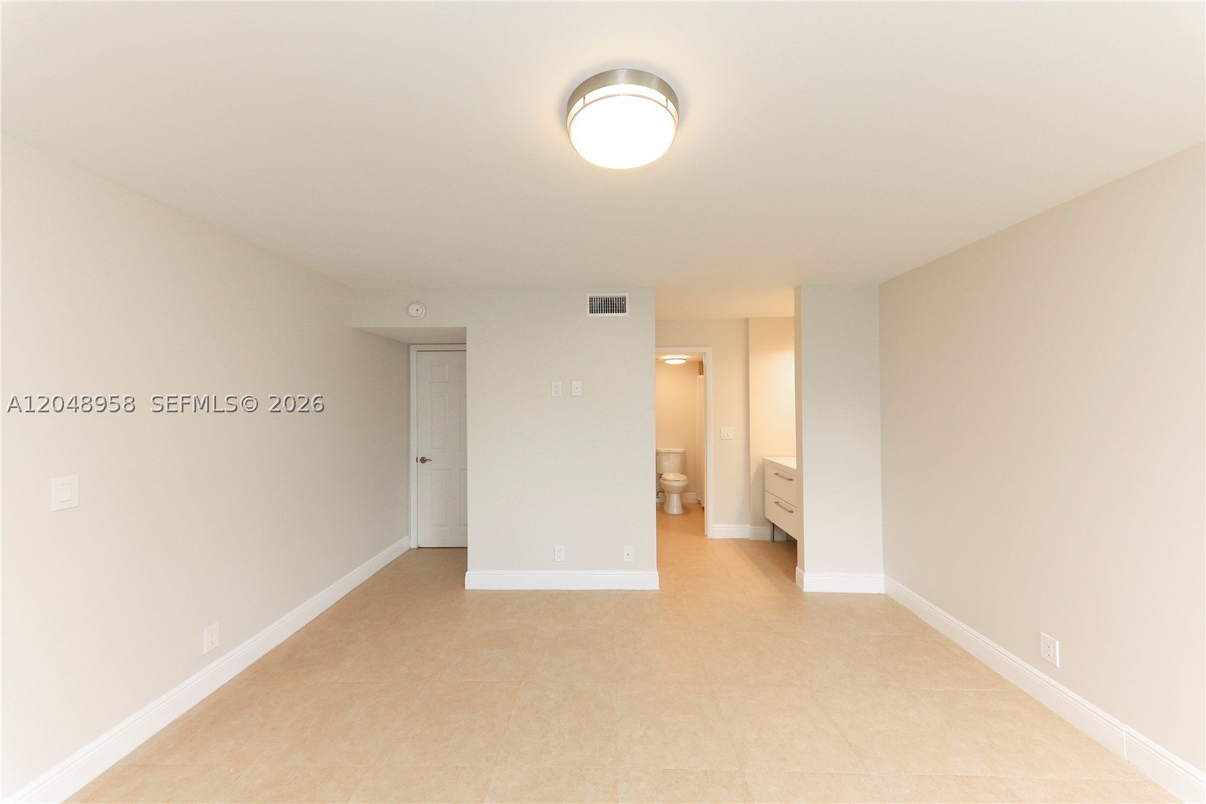 GRAND MARQUIS CONDO - Residential Lease