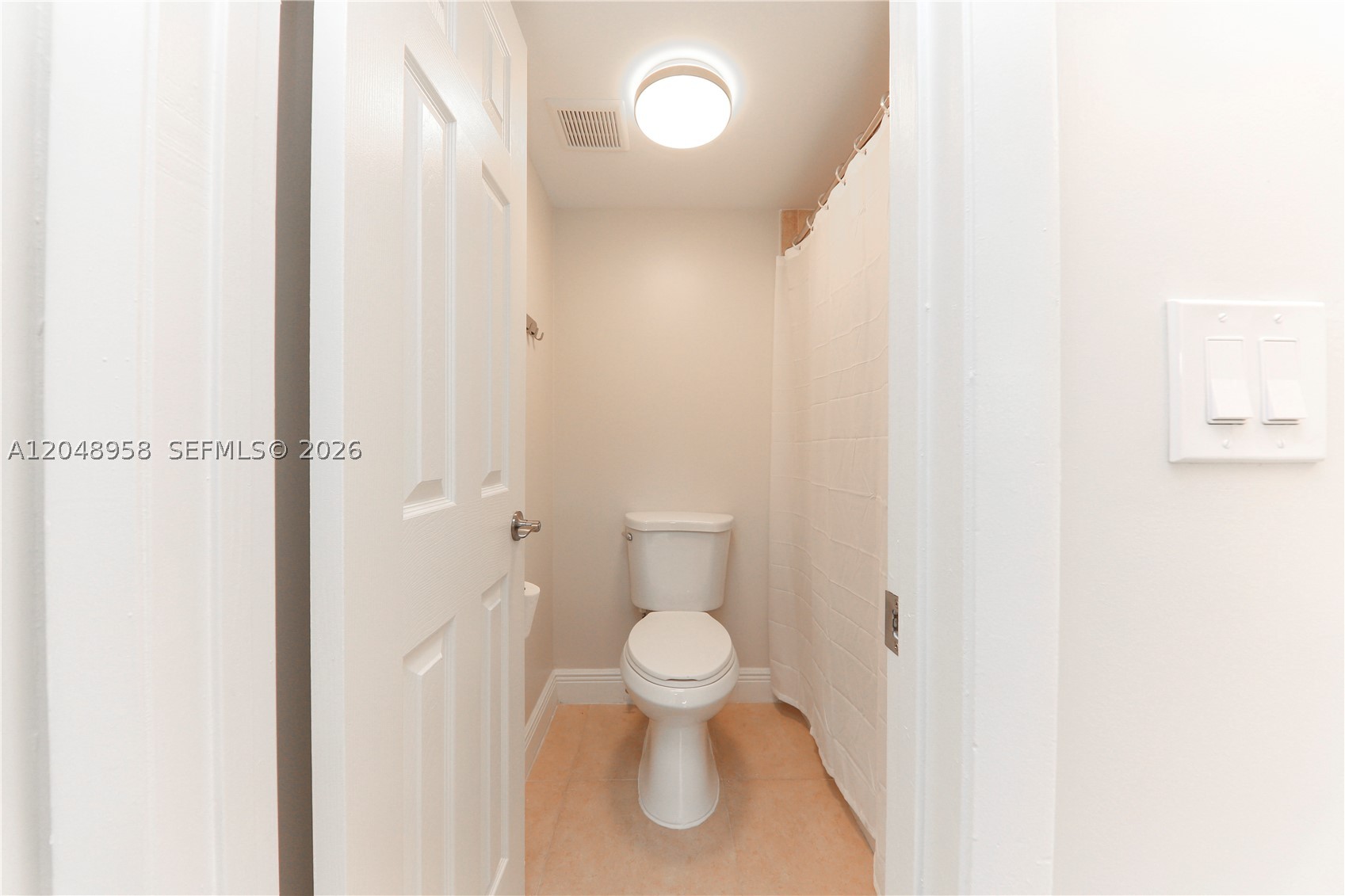 GRAND MARQUIS CONDO - Residential Lease