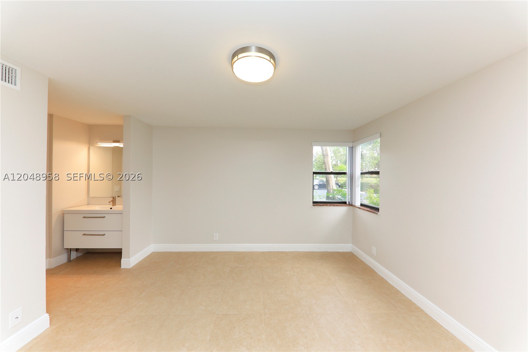 GRAND MARQUIS CONDO - Residential Lease