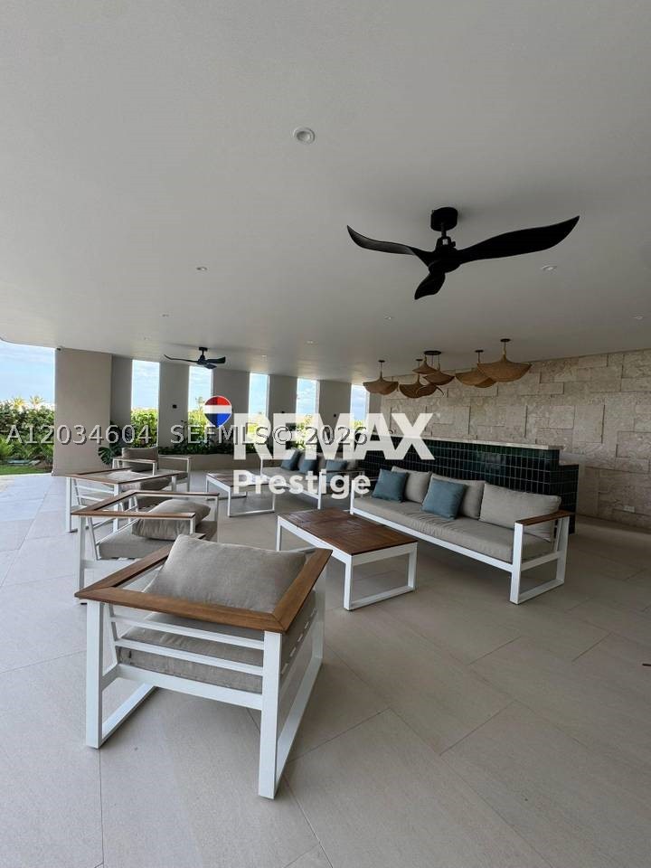 Las iguanas - Residential