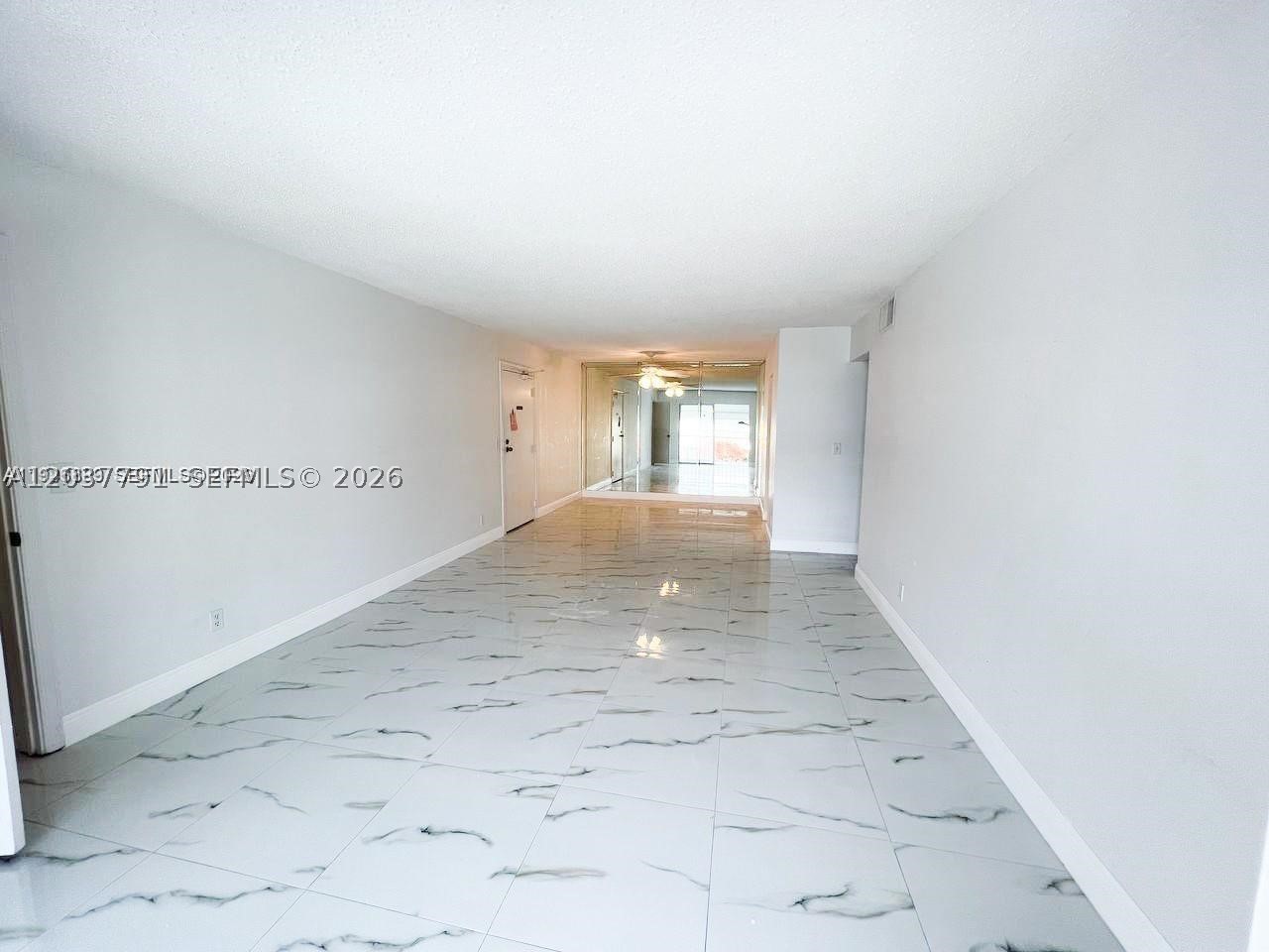 BAY COLONY CLUB CONDO - Residential Lease