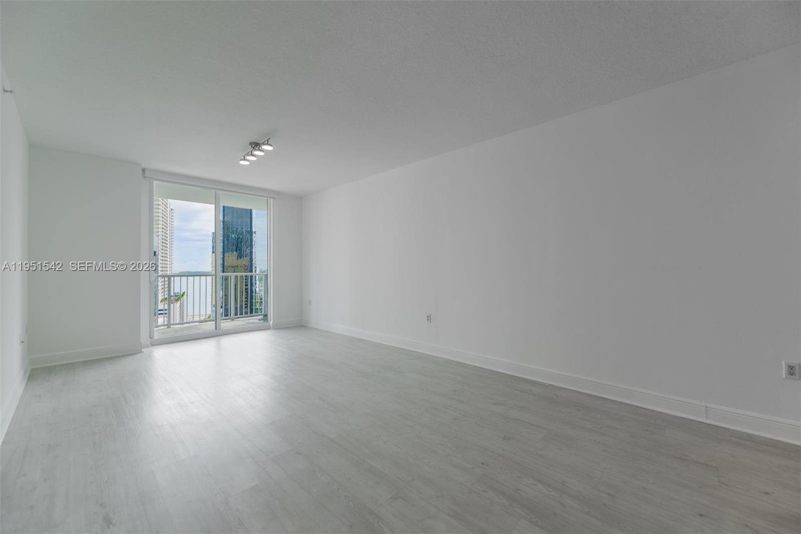 VUE AT BRICKELL CONDO - Residential