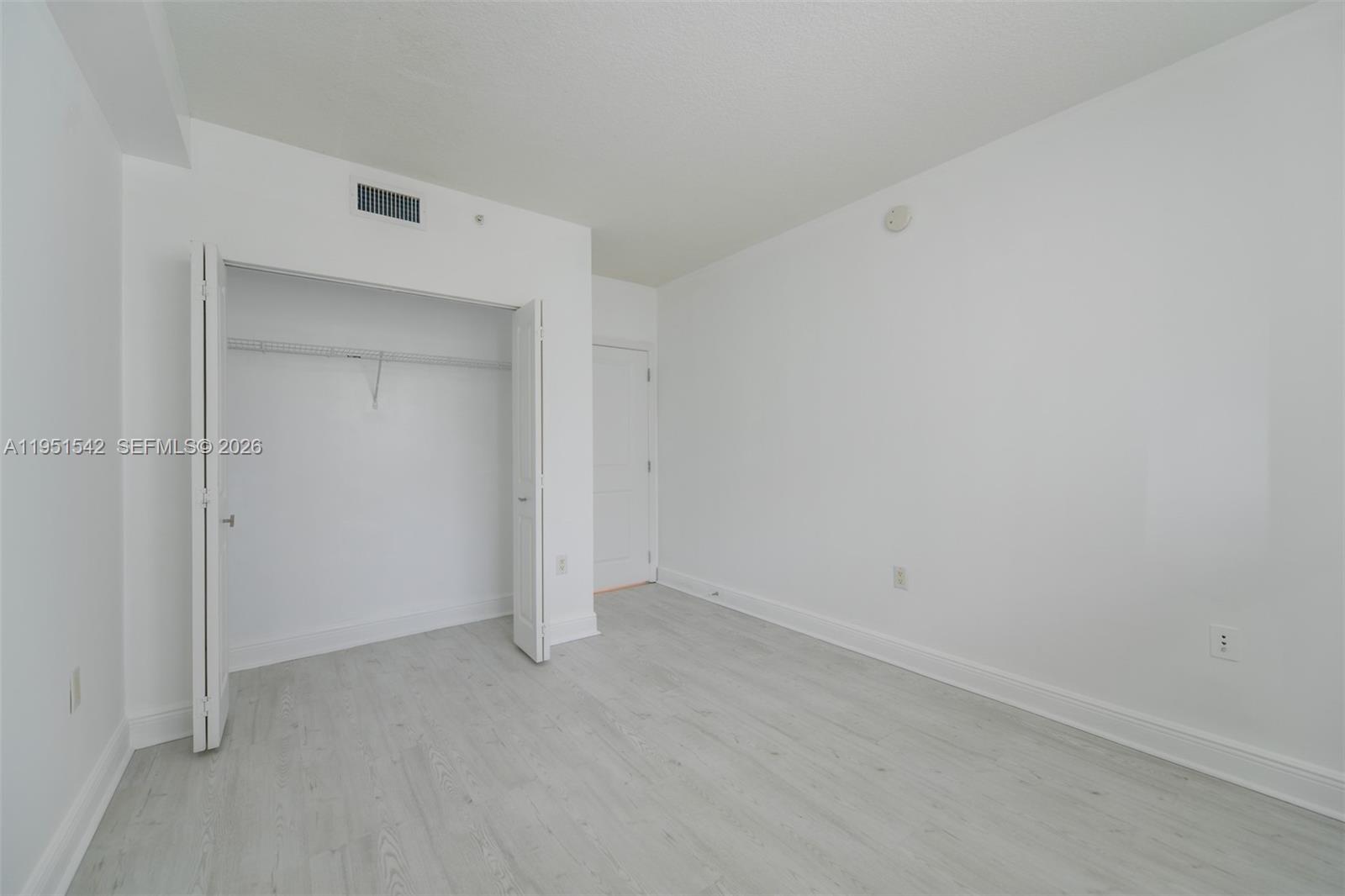 VUE AT BRICKELL CONDO - Residential
