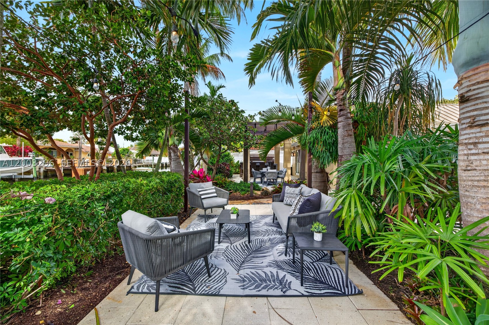 CORAL RIDGE COUNTRY CLUB - Residential