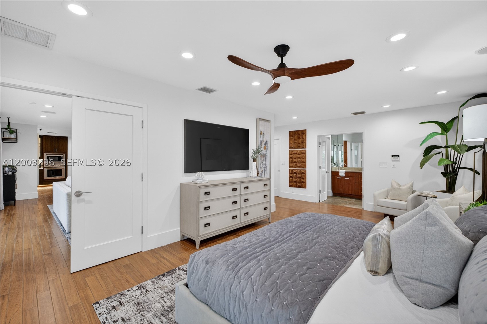 CORAL RIDGE COUNTRY CLUB - Residential
