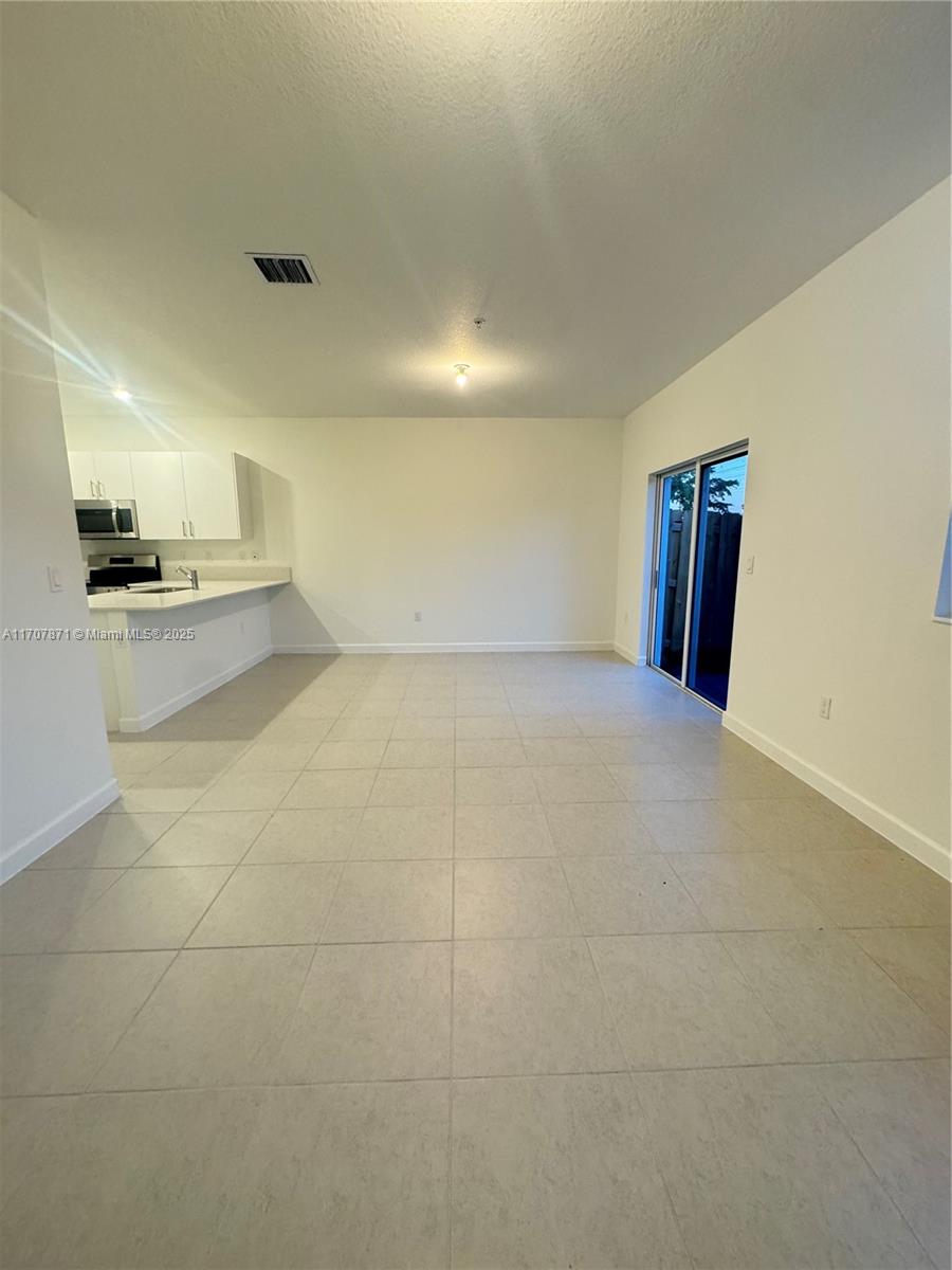 CALCUTTA FIRST ADDITION - Residential Lease