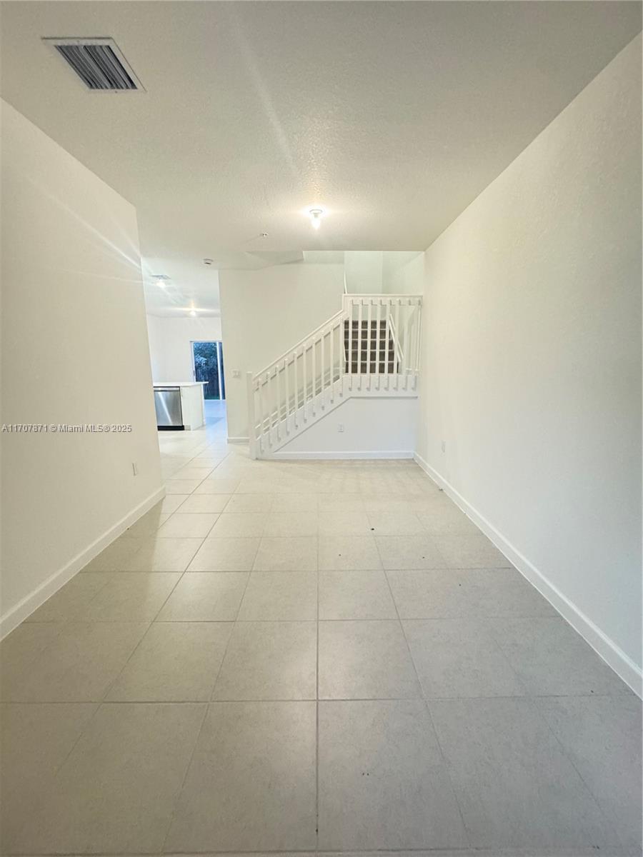 CALCUTTA FIRST ADDITION - Residential Lease