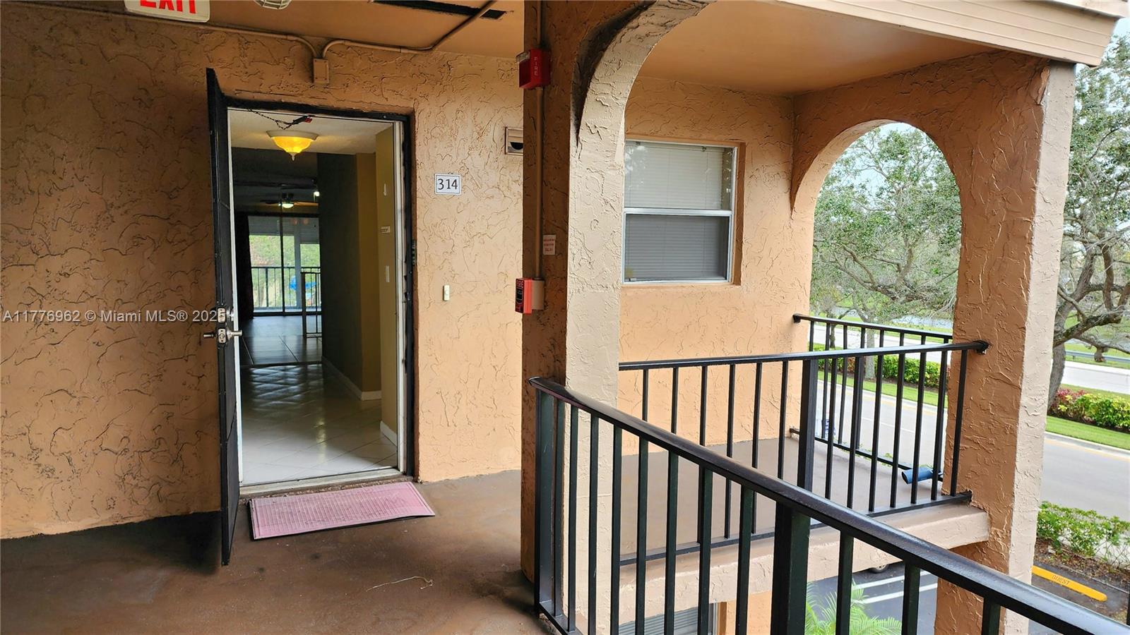 SANDPIPER CONDO - Residential Lease