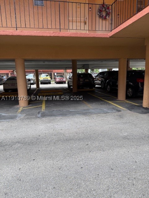 PALM-EAST GARDENS CONDO - Residential