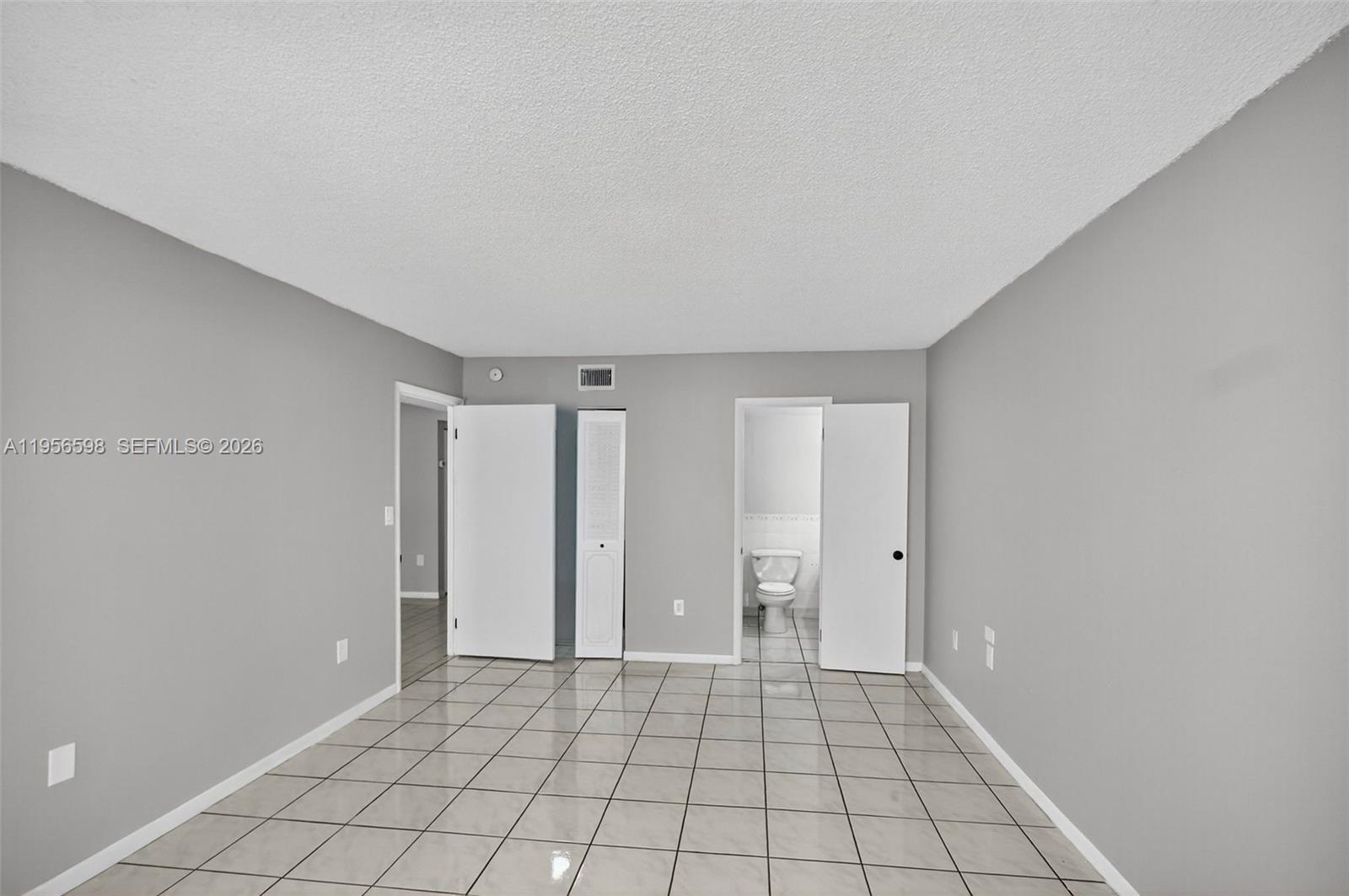 Ocean View Plaza - Residential