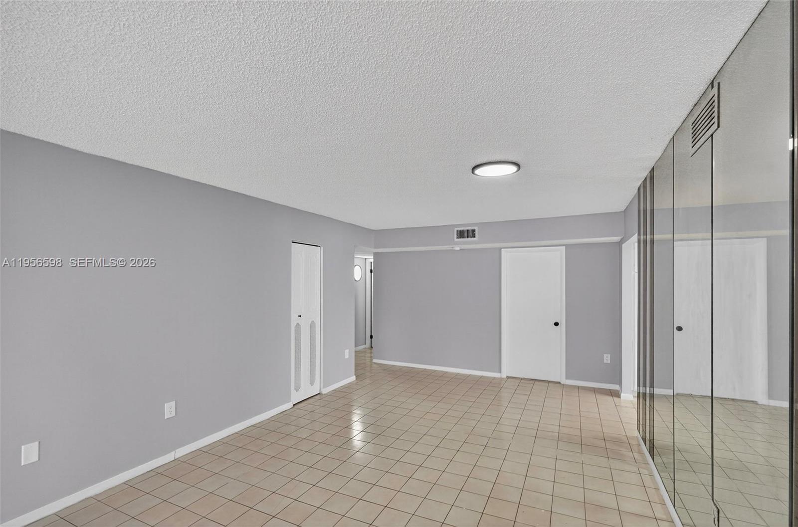 Ocean View Plaza - Residential