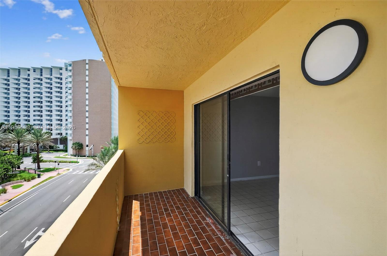 Ocean View Plaza - Residential