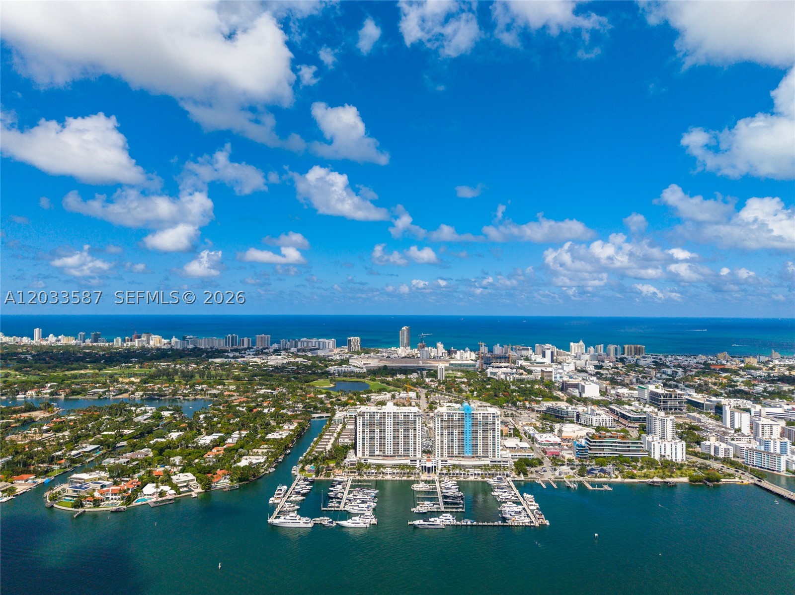 SUNSET HARBOUR NORTH COND - Residential