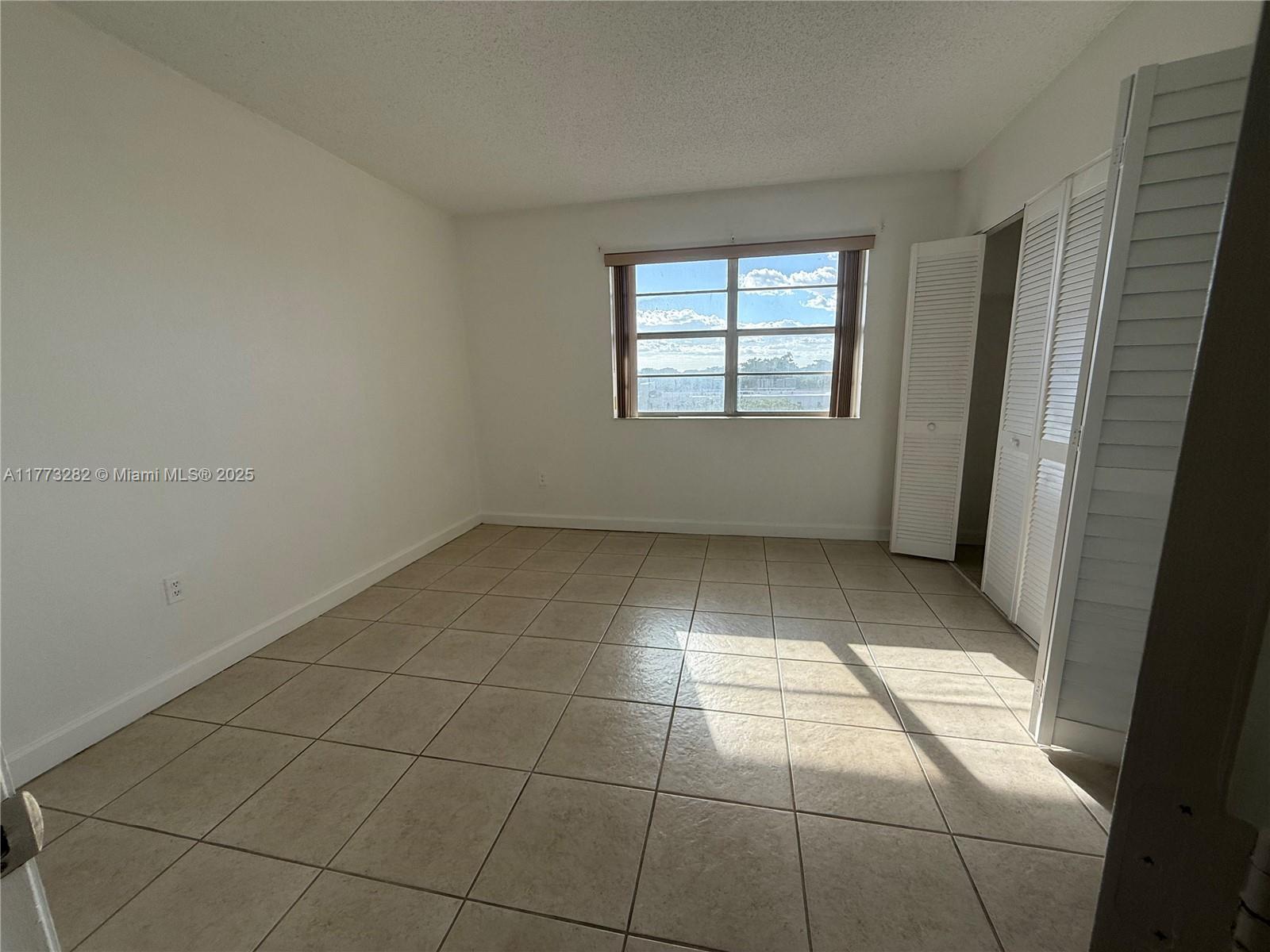 THE BERKELEY CONDO - Residential Lease