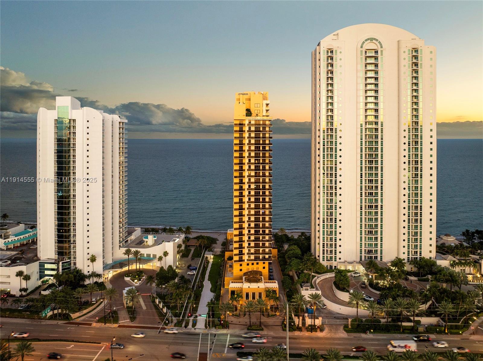 SAYAN CONDO - Residential