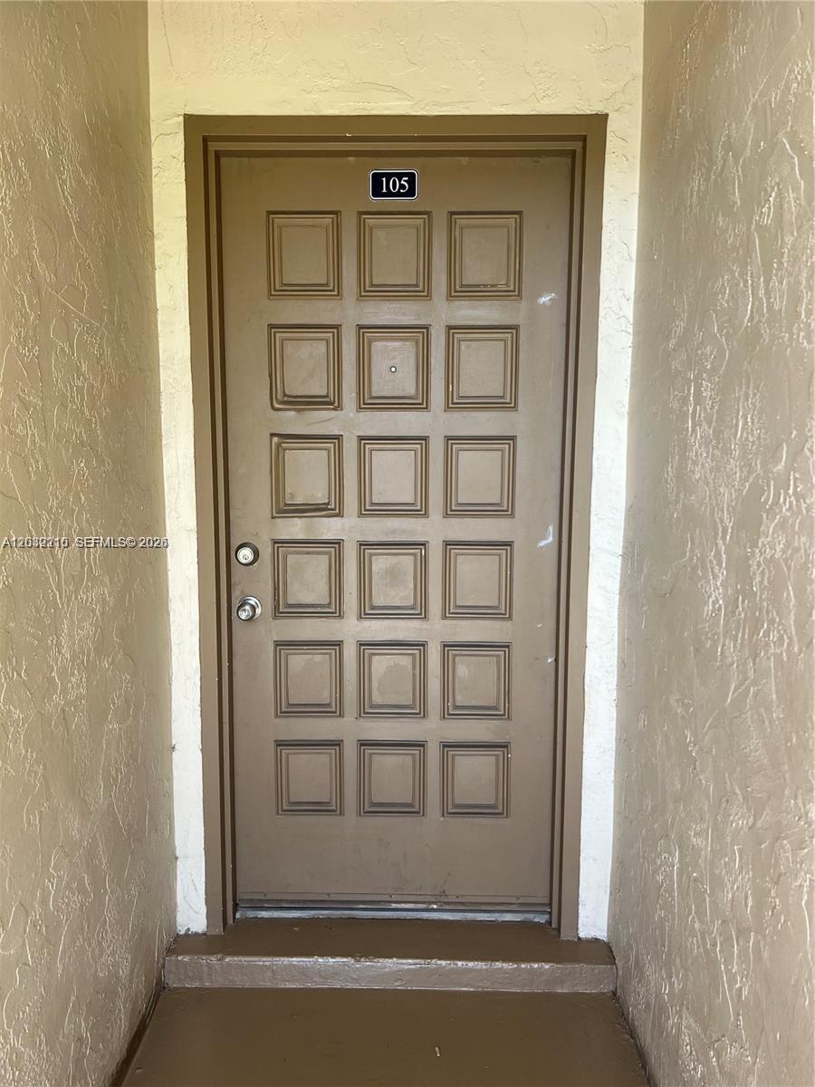 KINGS CREEK SO CONDO - Residential