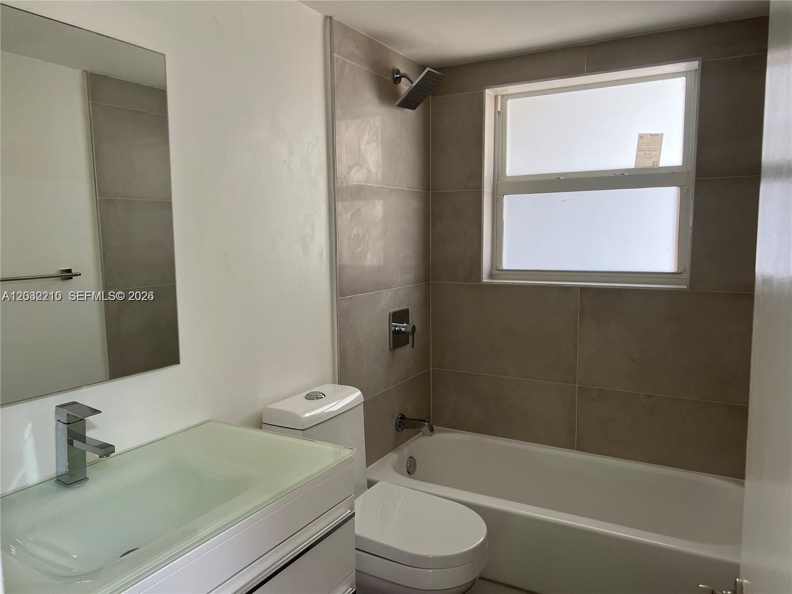 KINGS CREEK SO CONDO - Residential