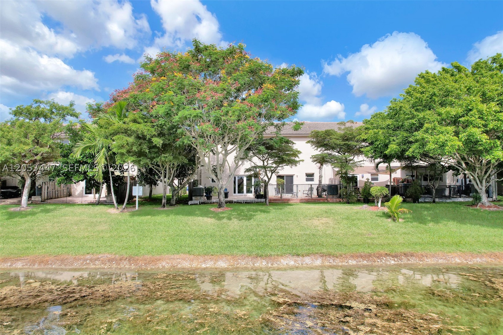 LAKES BY THE BAY CEE - Residential