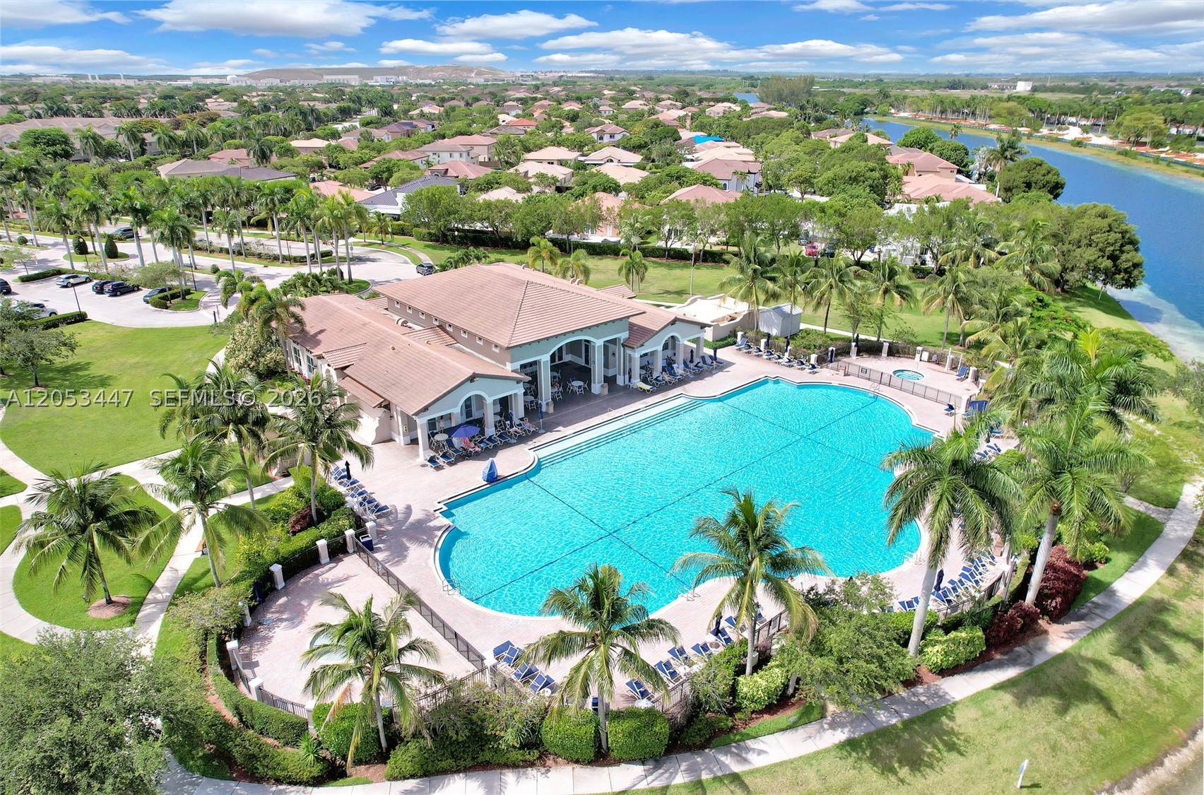LAKES BY THE BAY CEE - Residential