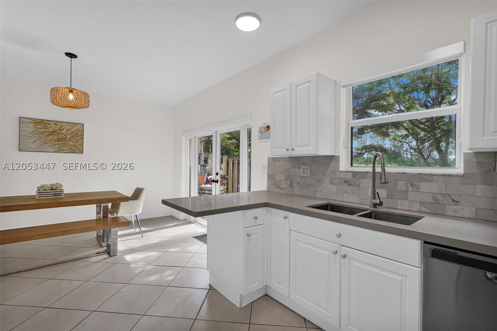 LAKES BY THE BAY CEE - Residential