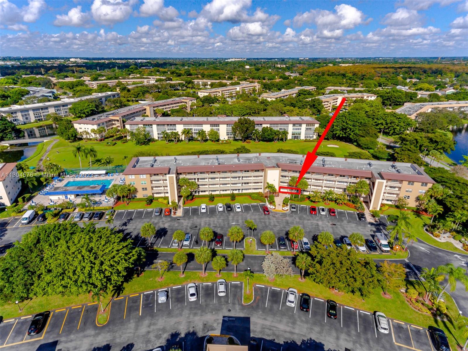 PORTOFINO VILLAGE 2-C CON - Residential
