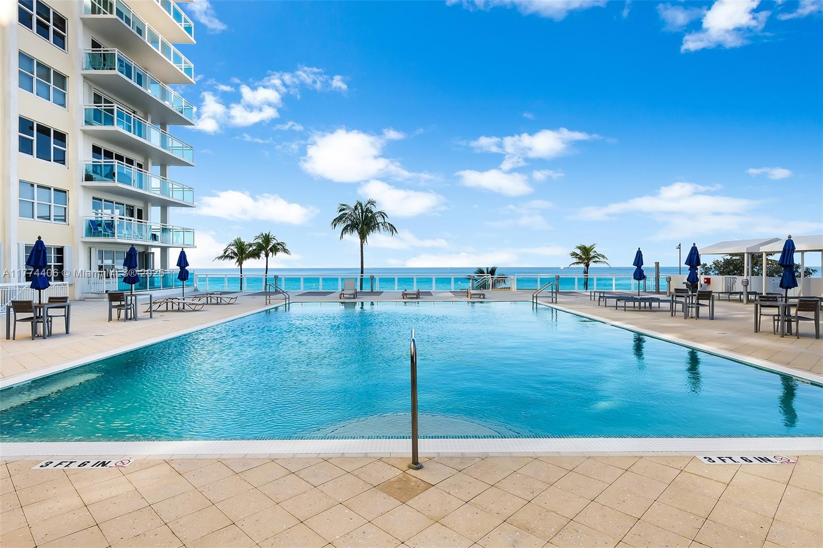 PLAYA DEL MAR CONDO - Residential