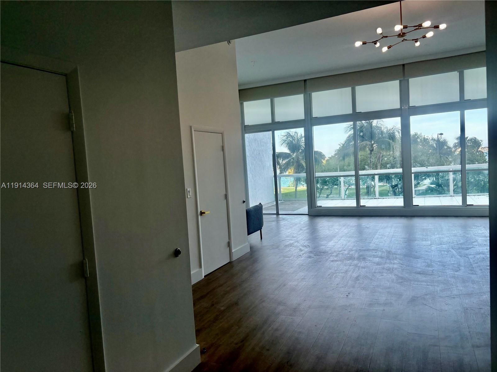 1800 CLUB CONDO - Residential