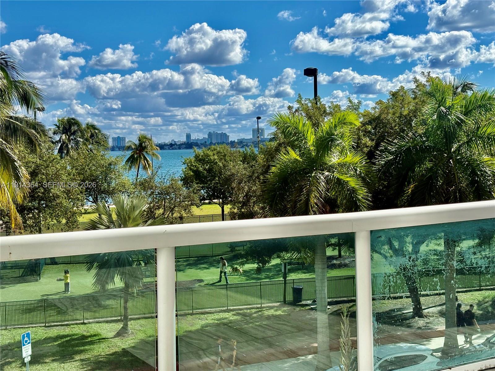 1800 CLUB CONDO - Residential
