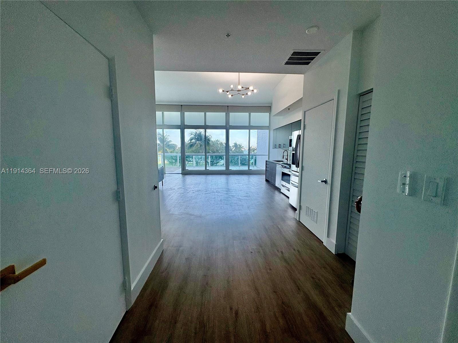 1800 CLUB CONDO - Residential