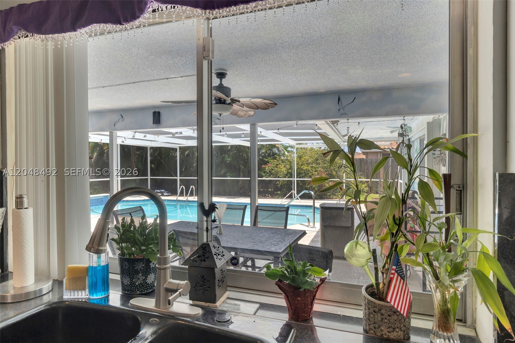 CORAL KEY VILLAS 8TH SEC - Residential